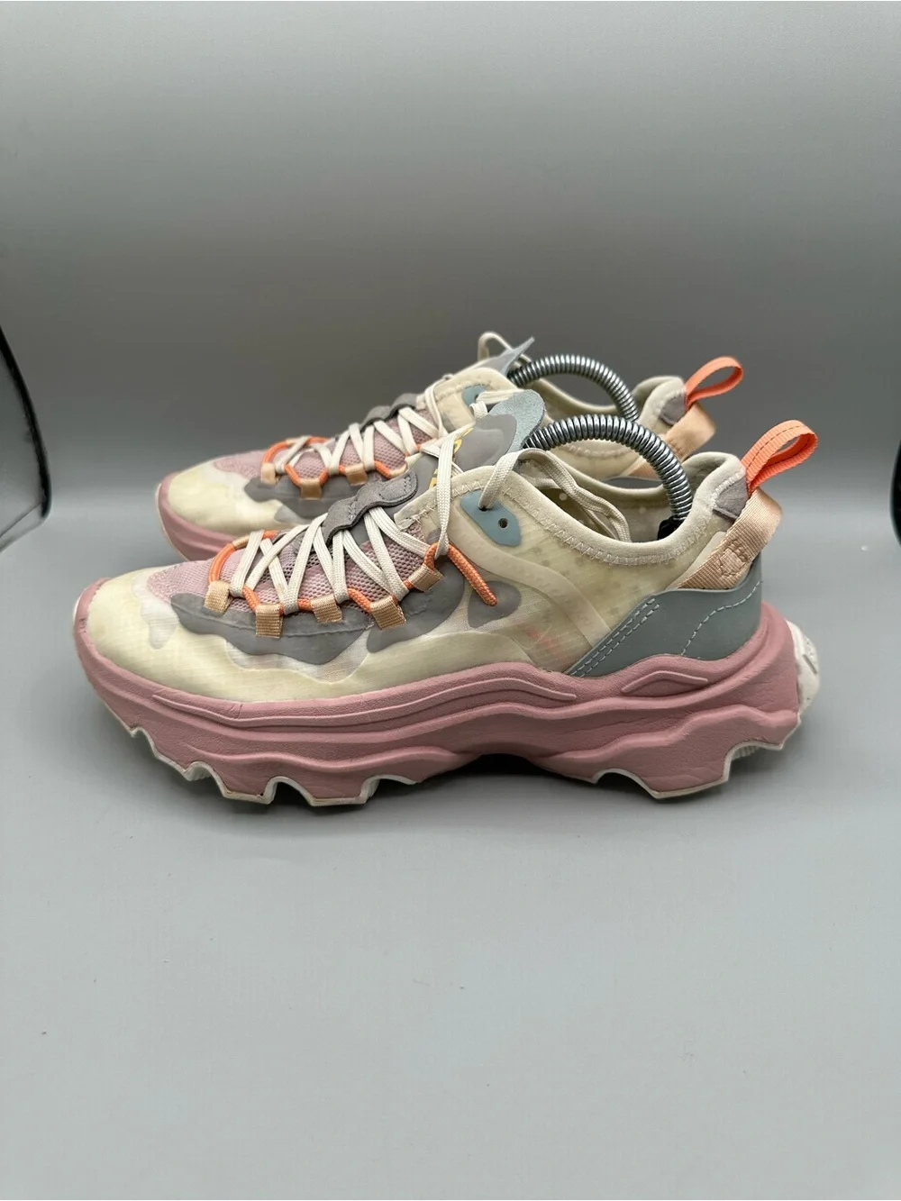 Sorel Kinetic Breakthru Tech Lace Sneaker Women 7 Chalk/Eraser Pink - Picture 5 of 10